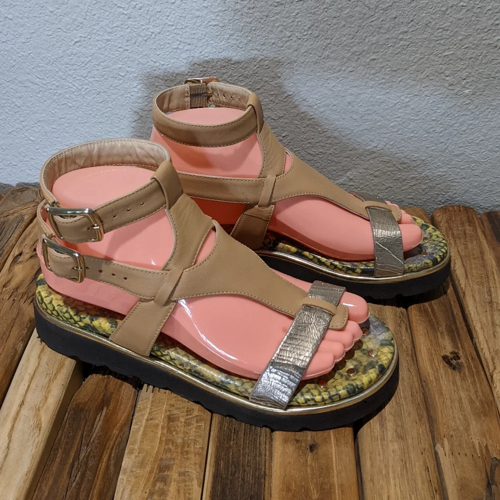 Donald Pliner Lido Gold Platino Metallic Sandal